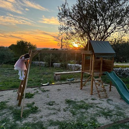 Willa Relax And Unwind: Family-Friendly House Near Zadar In Zagrad Zewnętrze zdjęcie