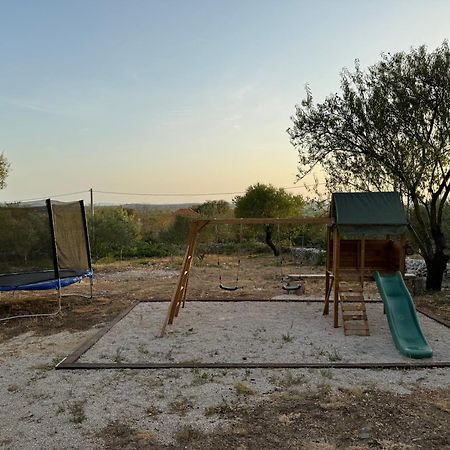 Willa Relax And Unwind: Family-Friendly House Near Zadar In Zagrad Zewnętrze zdjęcie